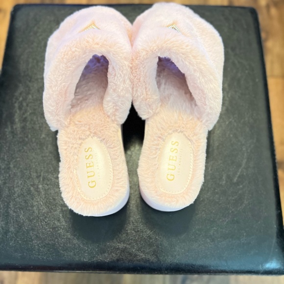 GUESS Blush pink Faux-Fur Platform Slide Slippers - Picture 3 of 6